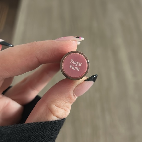 LipSense Sugar Plum - Picture 3 of 3